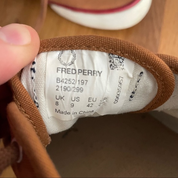 Fred Perry Clarence Canvas Sneaker - Picture 5 of 5